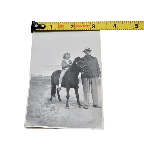 Vtg B&W Orig Photo 1964 Found Young Girl Learns to Ride Horse Snapshot Lot of 3 - Picture 6 of 7